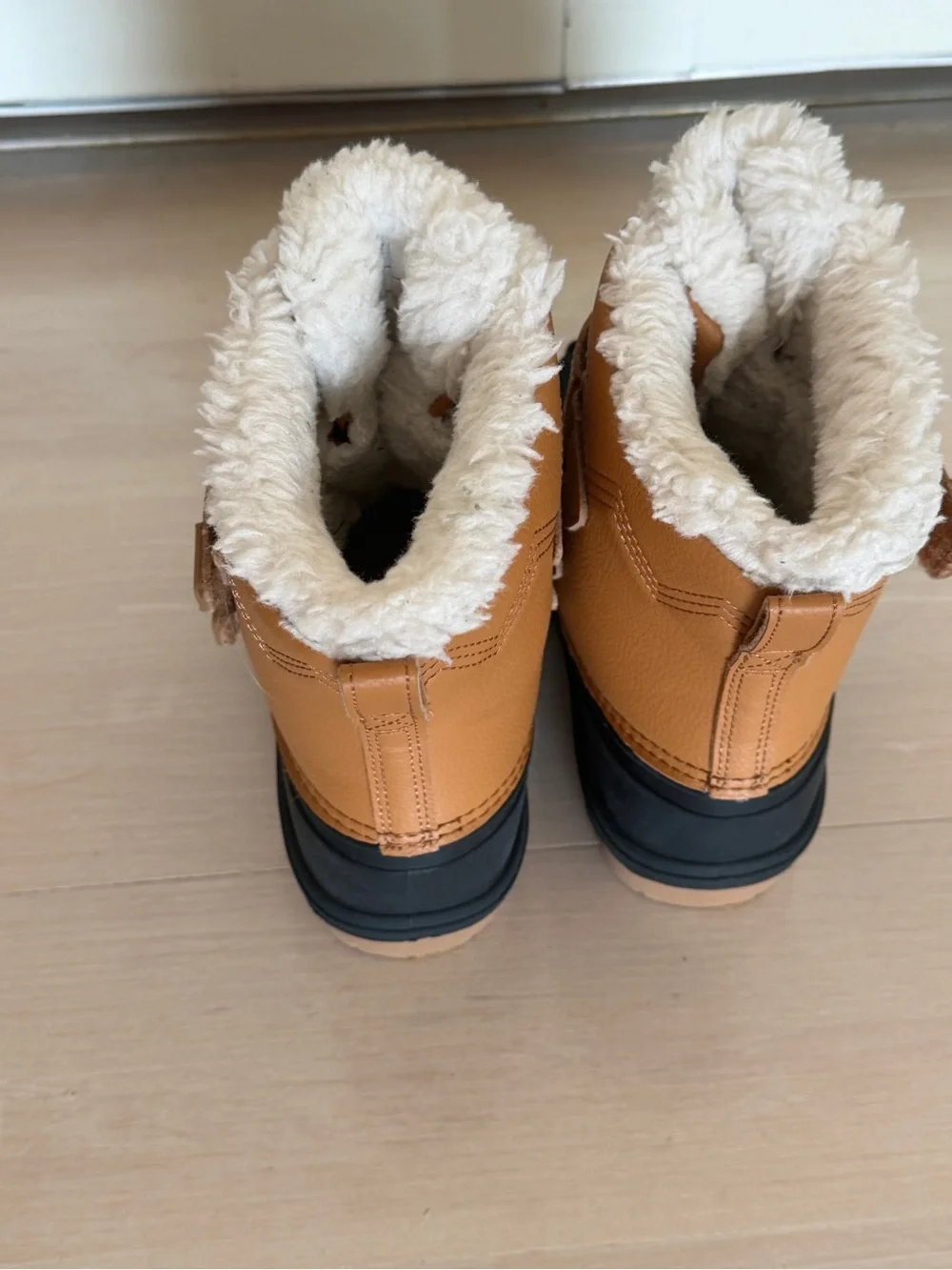 Cat & Jack Brown Snow Boots 11C Kids